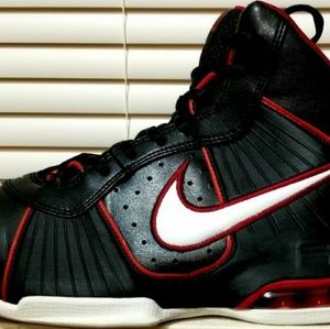 Size 8 Nike Basketball shoes